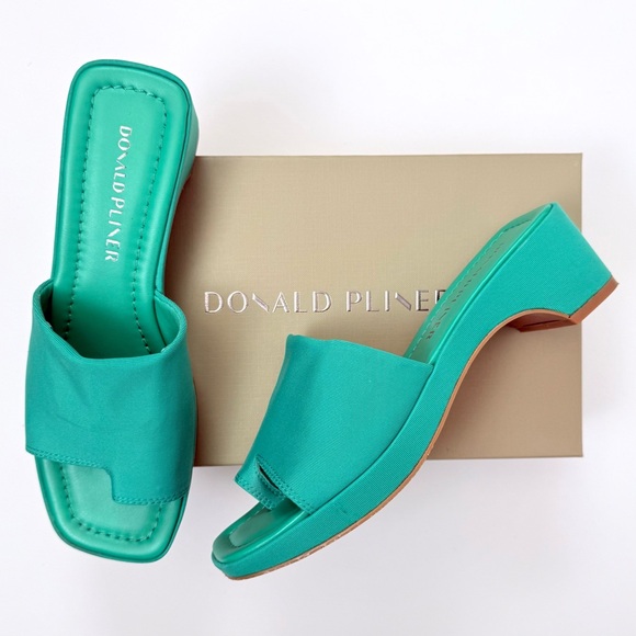 Donald J. Pliner Shoes - Donald J. Pliner Rainey Toe-Loop Sporty Slide Sandals Neoprene Green Size 8